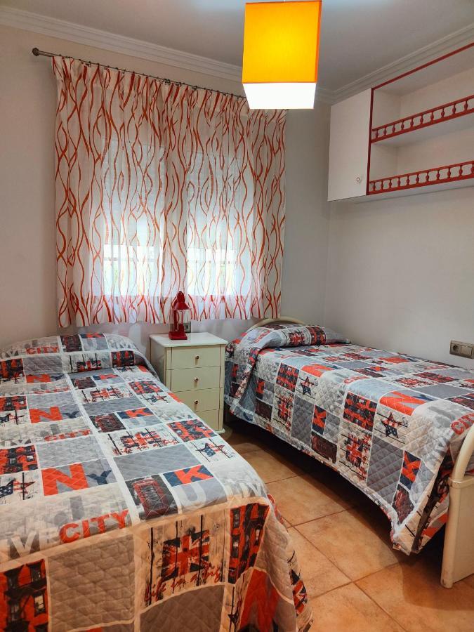 Apartamento Zona Playa De Burriana Con Terraza Nerja Exterior photo